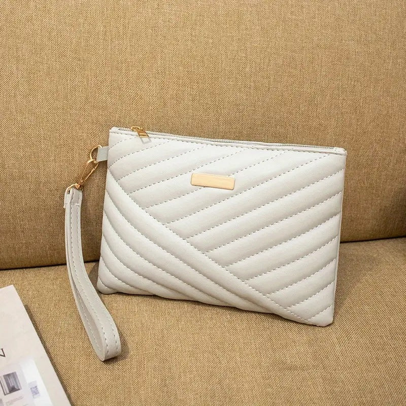 The regent pouch